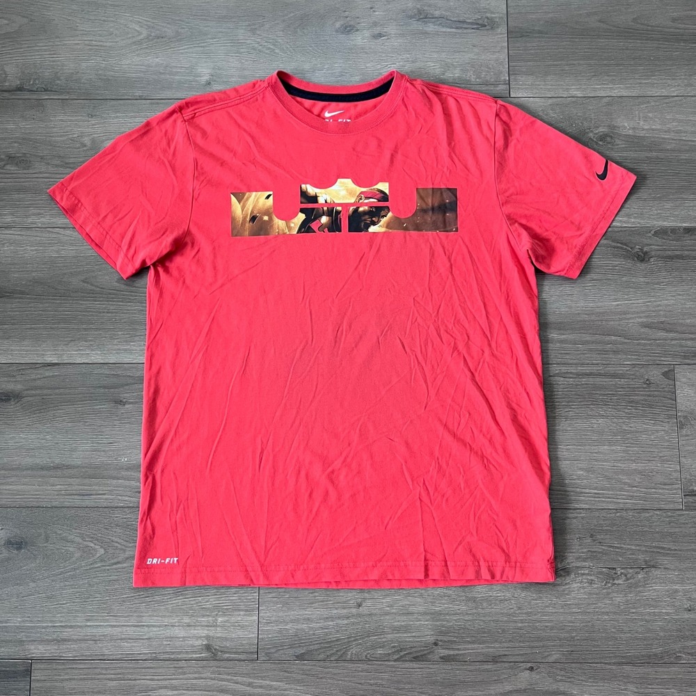 Nike LeBron James Dri-FIT Graphic T-Shirt Red Mens Large Crown Logo Tee